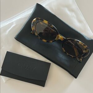 NEW Quay Australia Felt Cute Women's Tortoiseshell Sunglasses - Brown